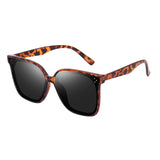 Dervin Retro Oversized Square Trendy Classic Sunglasses Shades for Women